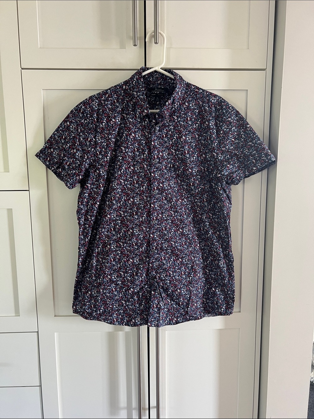 Marc Anthony Navy Short-Sleeve Floral Button-Down Shirt